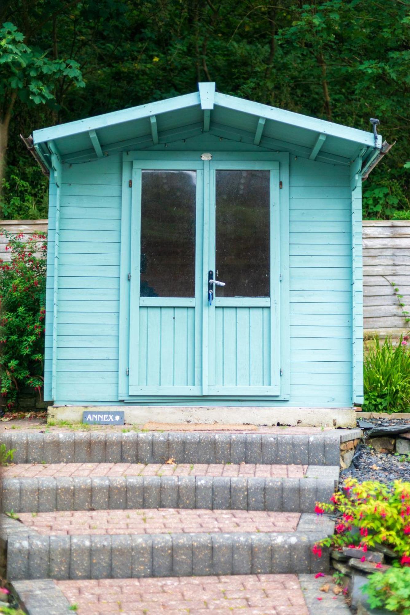 Riverside Bothy In Heart Of Scenic Harbour Village Solva Buitenkant foto