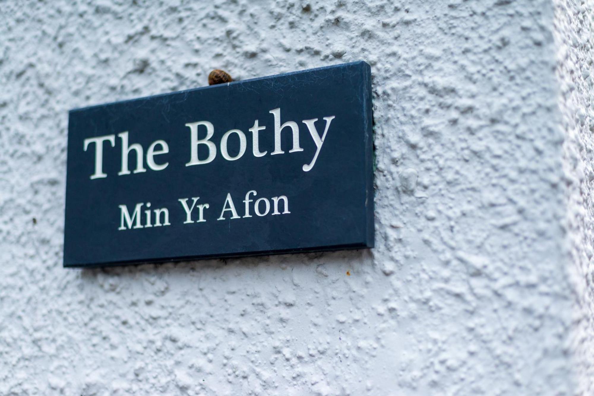 Riverside Bothy In Heart Of Scenic Harbour Village Solva Buitenkant foto